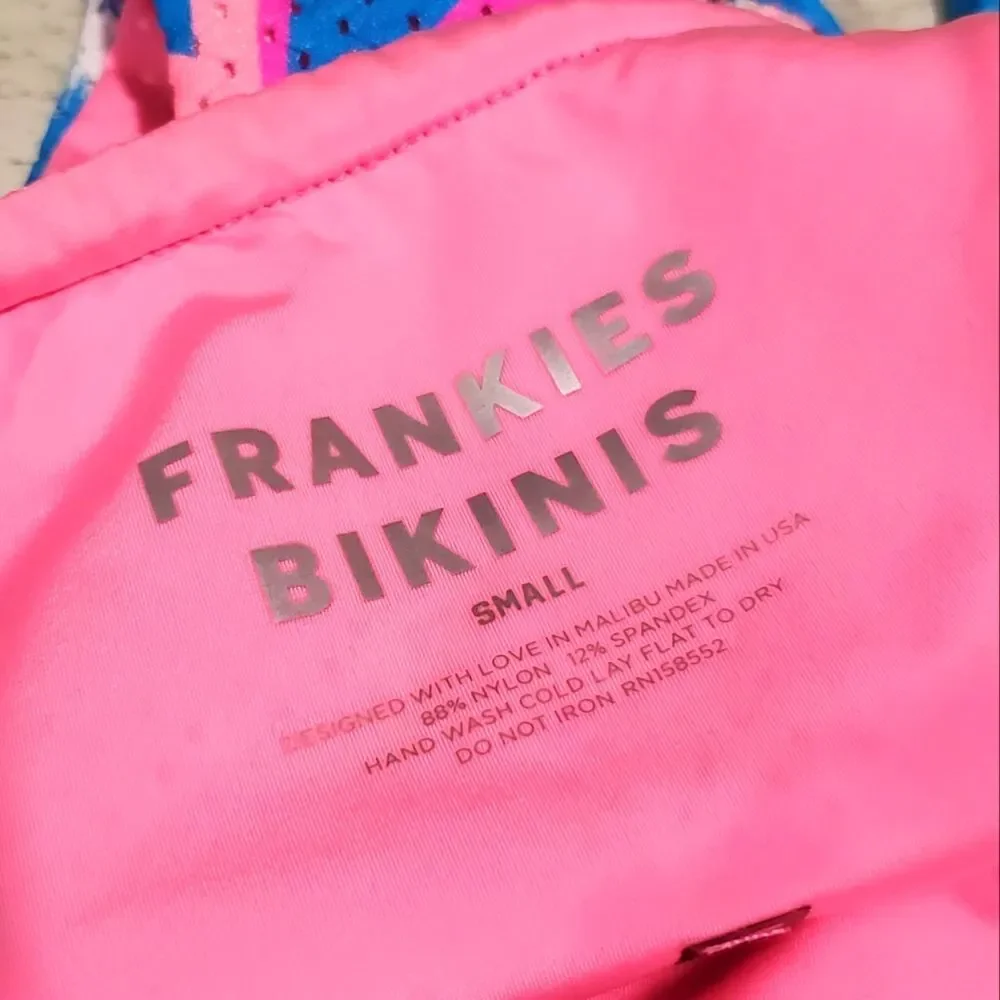 Frankies Bikinis Tropic Love Bikini 2 piece Small